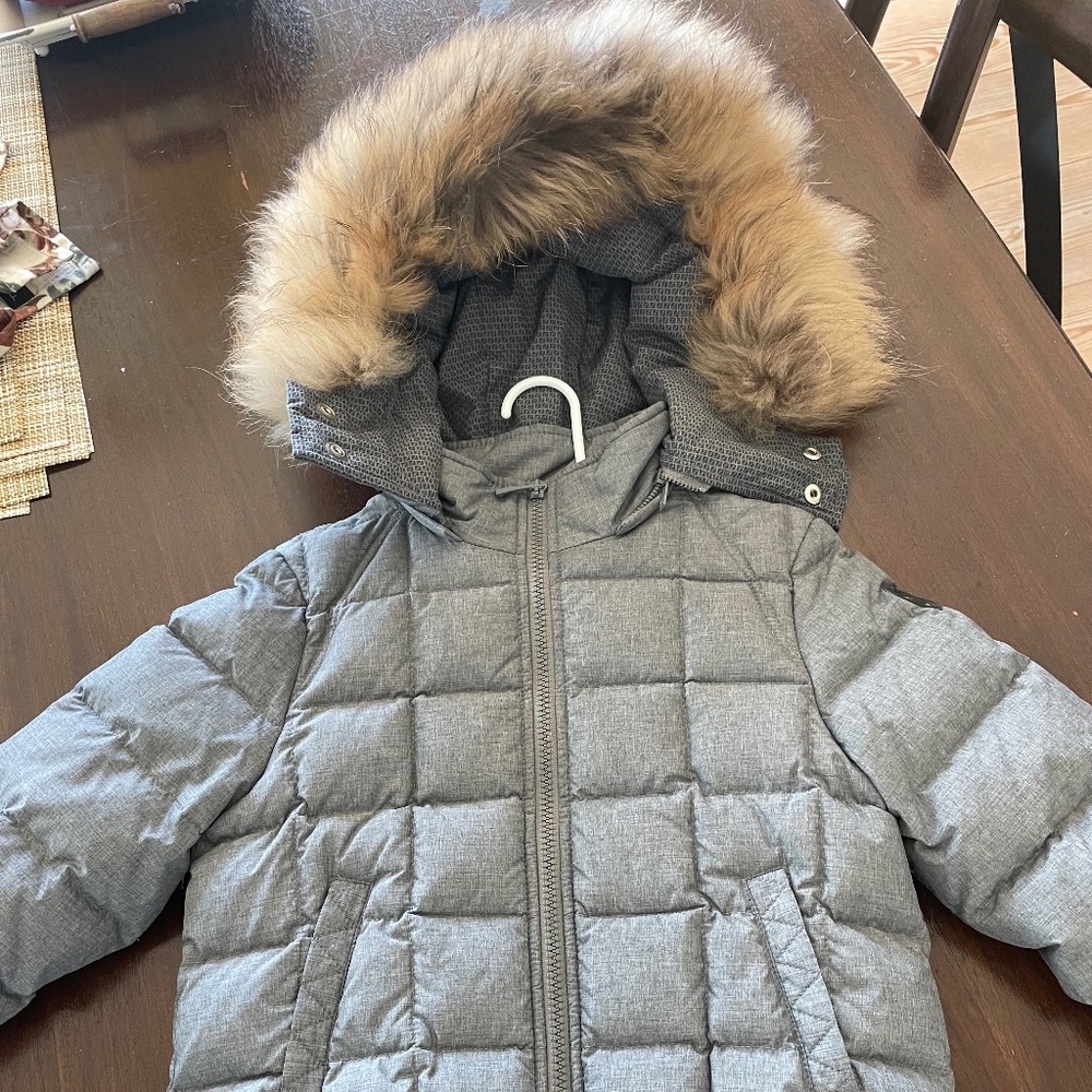 Youth Fendi winter puffer coat, size small/6, charcoal gray, real fur
